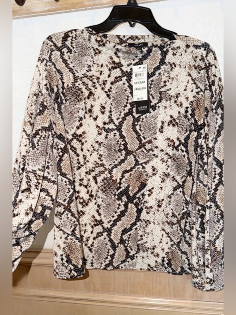 Alfani Women’s Snake-Print Long-Sleeve Sweater - Beige/Brown
